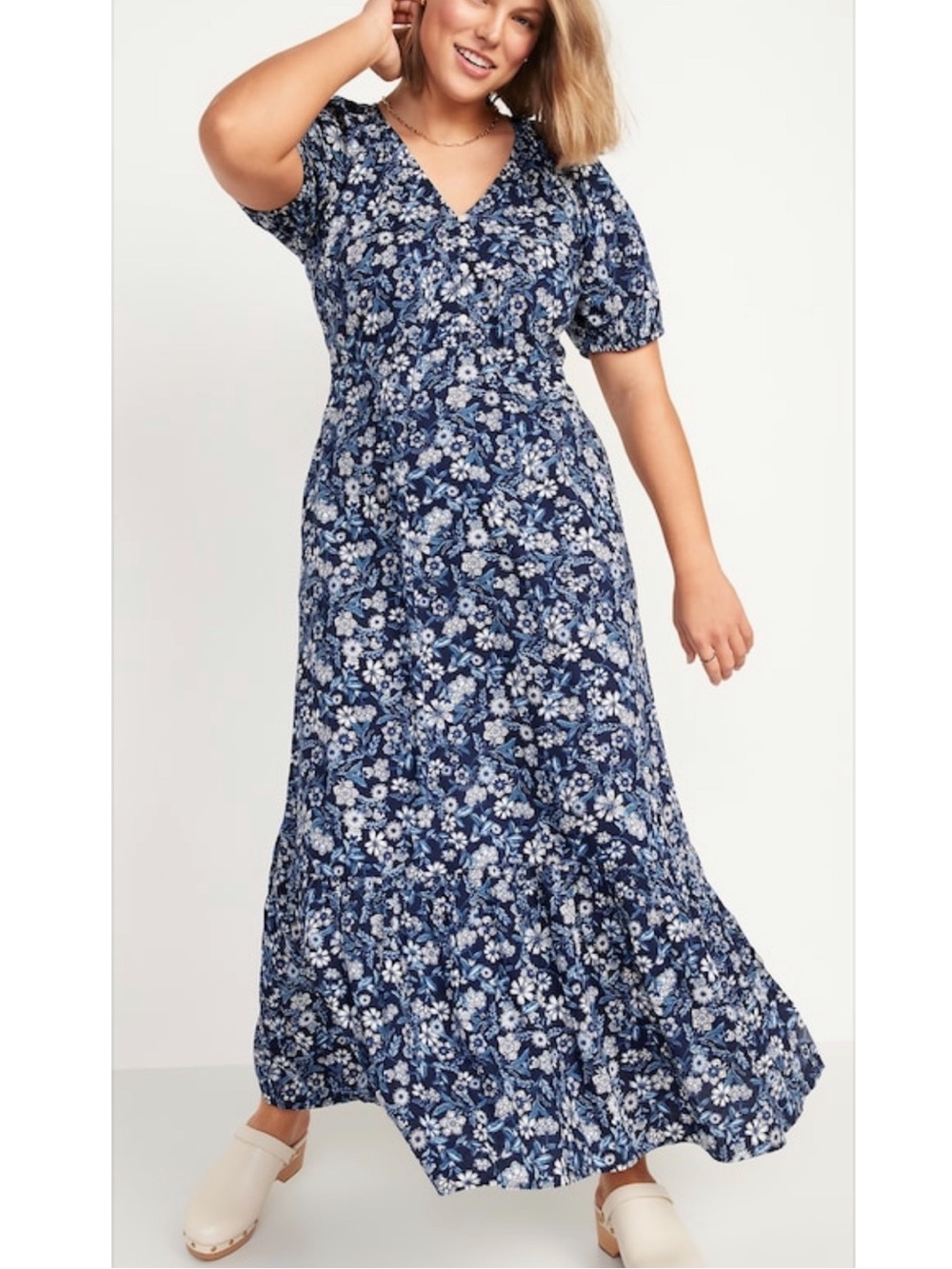 Old Navy Navy and White Floral V-Neck Maxi Dress